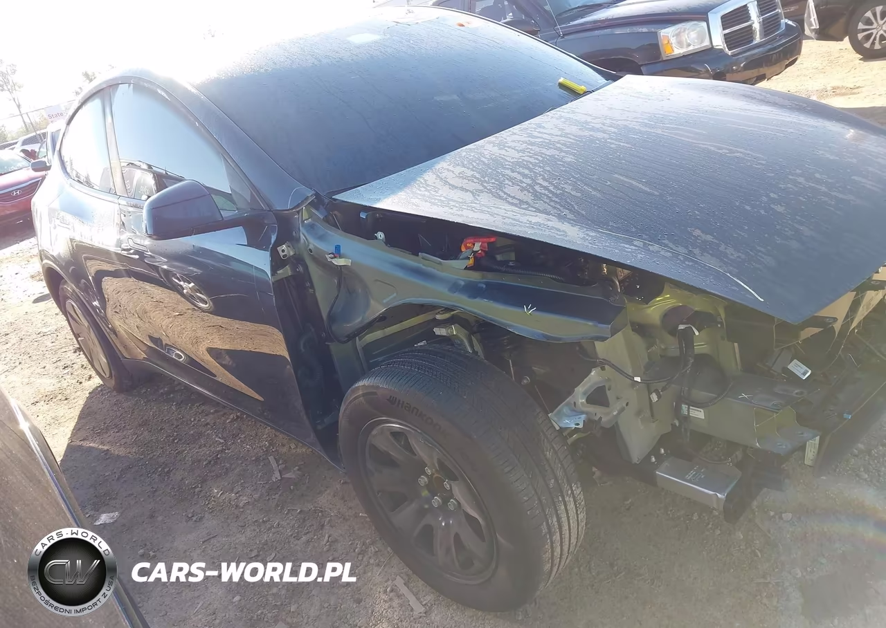 2026 Tesla Model Y Premium Rear-Wheel Drive-Rear-Wheel Drive VIN:7SAYGDED0TA591745 - 14
