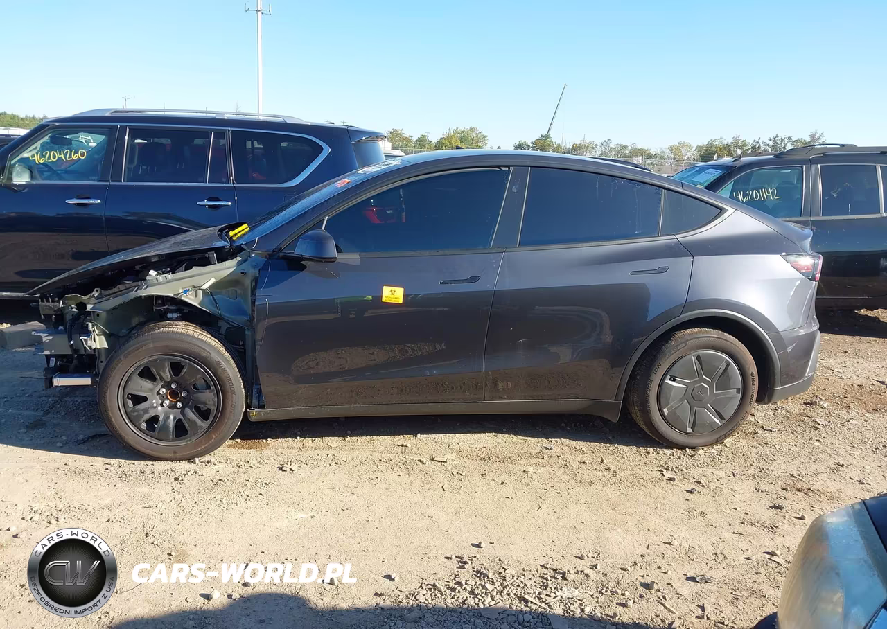 2026 Tesla Model Y Premium Rear-Wheel Drive-Rear-Wheel Drive VIN:7SAYGDED0TA591745 - 15