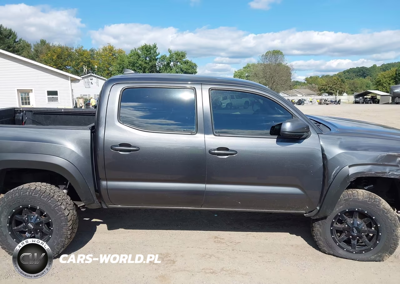 2017 Toyota Tacoma Sr V6 VIN:3TMCZ5AN7HM066158 - 13