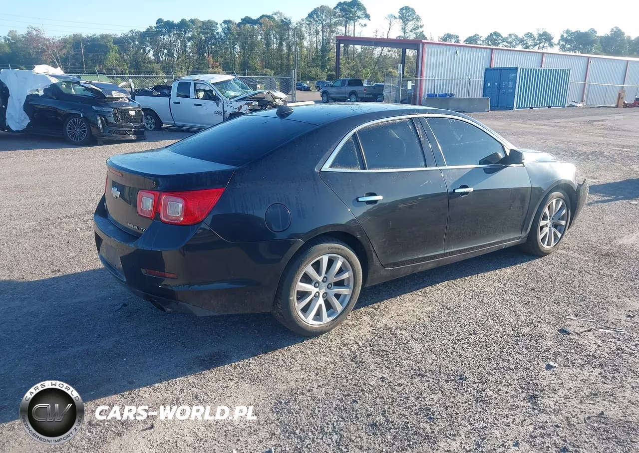 2014 Chevrolet Malibu 1Lz VIN:1G11H5SL7EF294592 - 4
