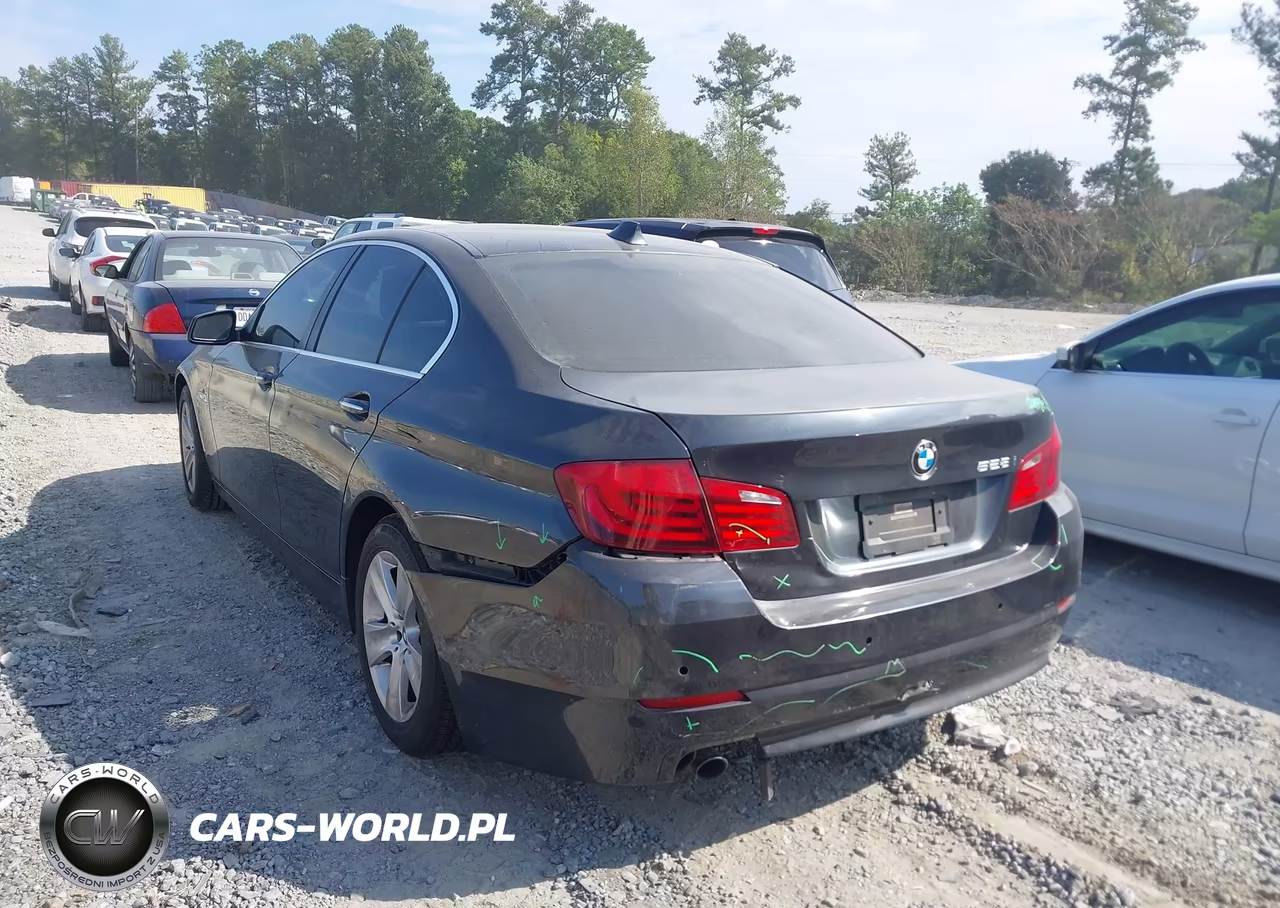 2011 BMW 528I VIN:WBAFR1C50BC744709 - 3