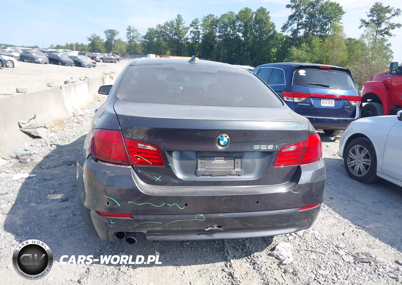 2011 BMW 528I VIN:WBAFR1C50BC744709 - 6