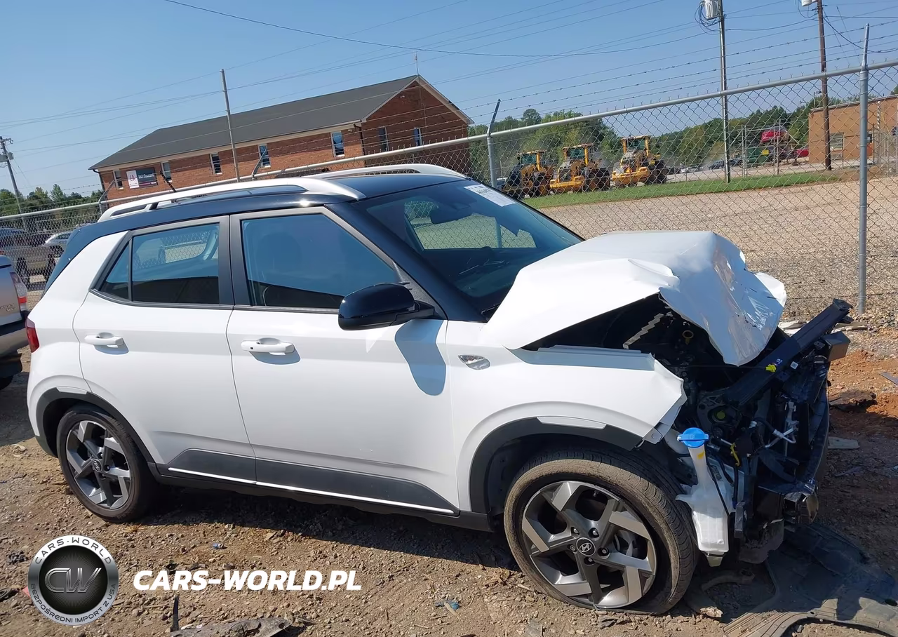 2024 Hyundai Venue Limited VIN:KMHRC8A30RU321026 - 13