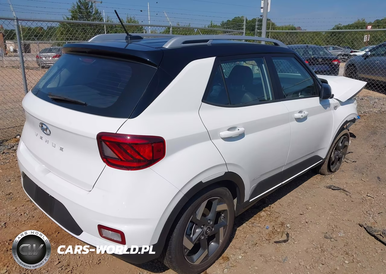 2024 Hyundai Venue Limited VIN:KMHRC8A30RU321026 - 4