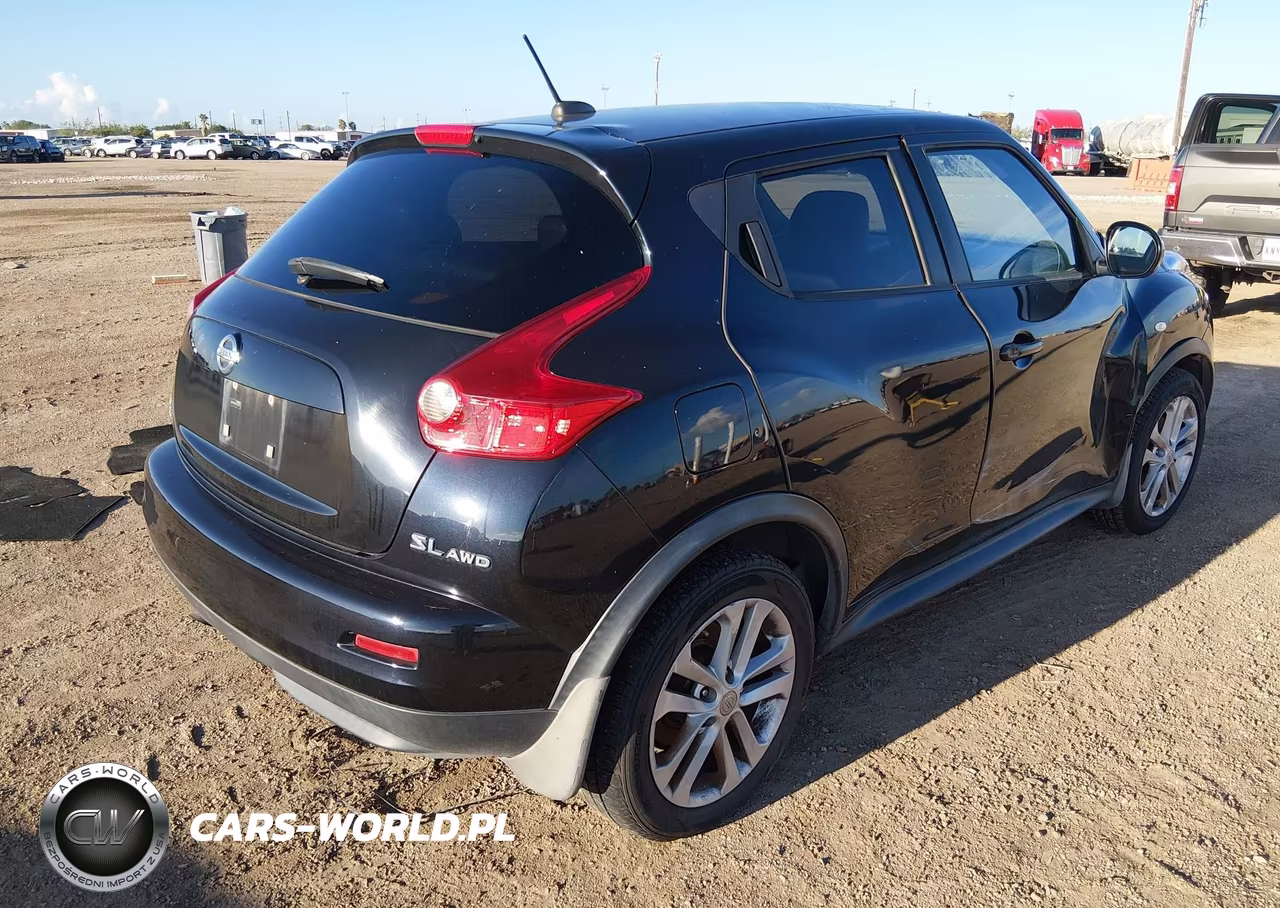 2011 Nissan Juke Sl VIN:JN8AF5MV0BT025055 - 4