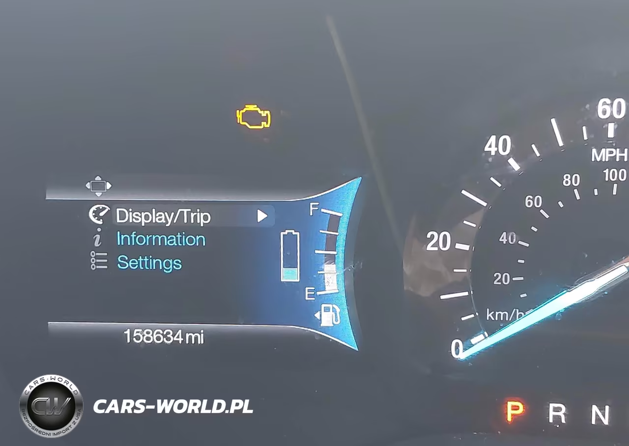 2017 Ford Fusion Energi Titanium VIN:3FA6P0SU5HR364406 - 15