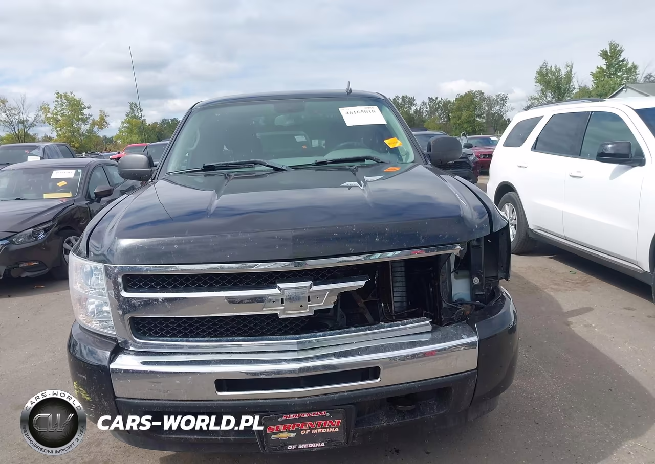 2011 Chevrolet Silverado 1500 Ls VIN:1GCRKREAXBZ382429 - 12