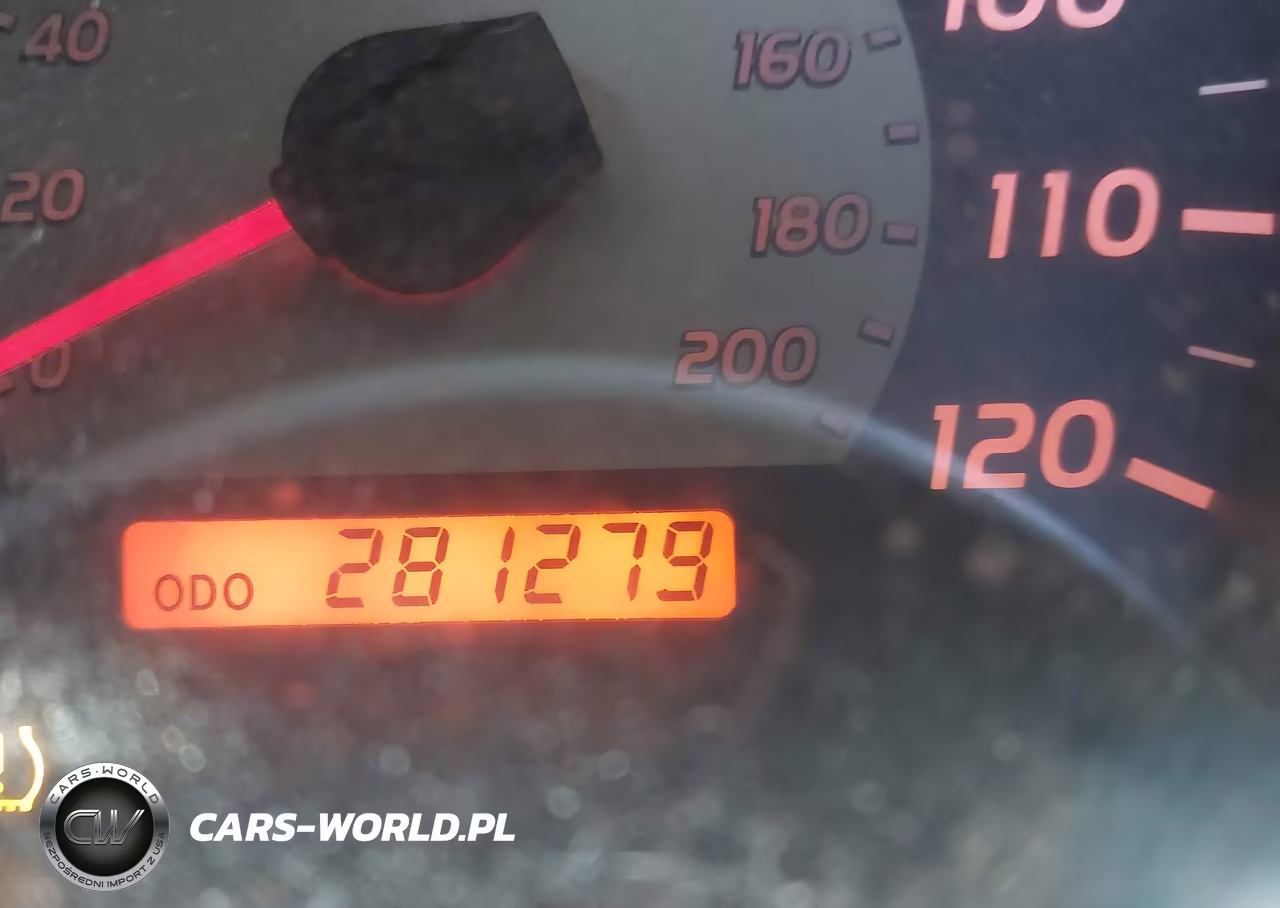 2010 Toyota Tacoma Base V6 VIN:3TMLU4EN1AM048358 - 7