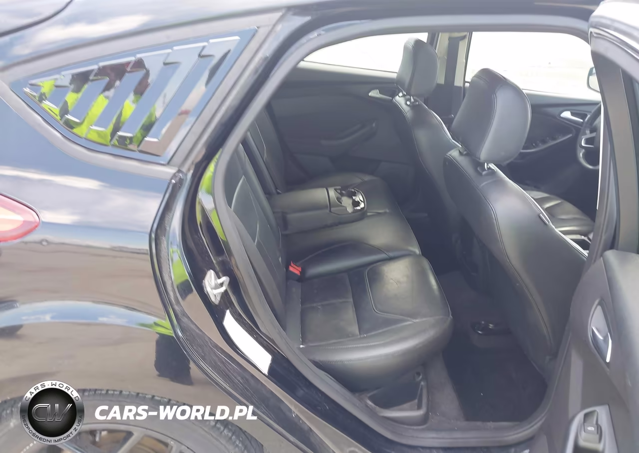 2016 Ford Focus Se VIN:1FADP3K25GL326470 - 8