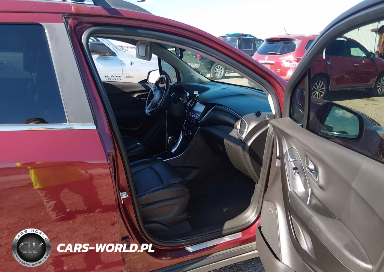2017 Chevrolet Trax Premier VIN:3GNCJMSB0HL195426 - 5