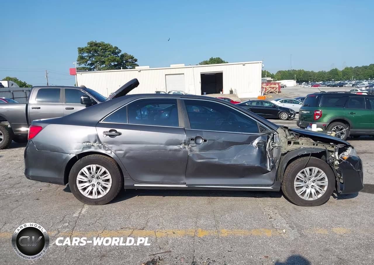 2012 Toyota Camry Le VIN:4T4BF1FK3CR235710 - 13