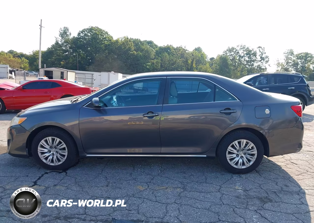 2012 Toyota Camry Le VIN:4T4BF1FK3CR235710 - 14