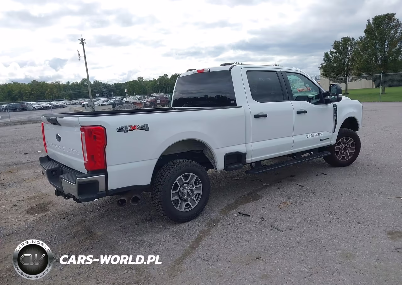 2025 Ford F-350 Xlt VIN:1FT8W3BT8SED73335 - 4