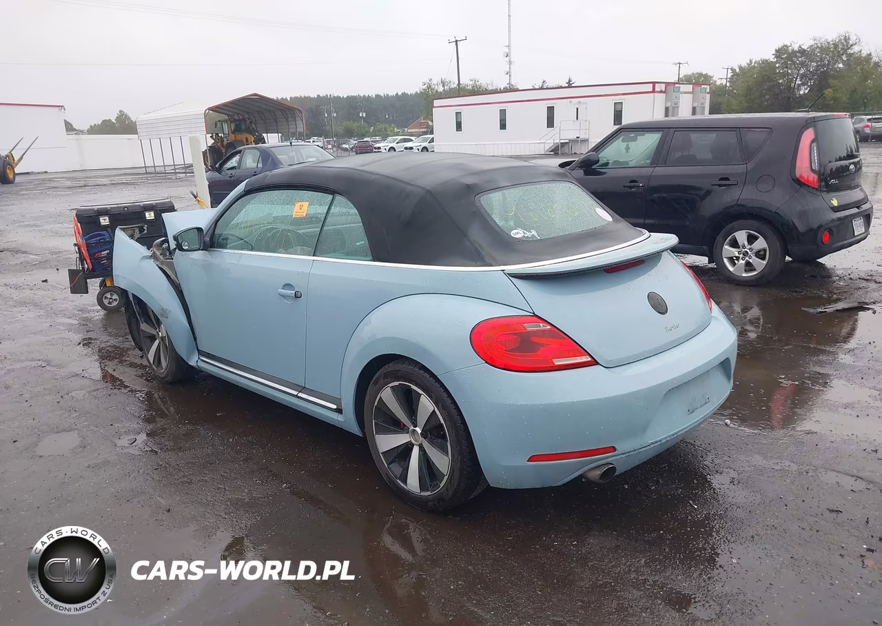2013 Volkswagen Beetle 2.0T 60S Edition VIN:3VW7A7AT5DM801066 - 3