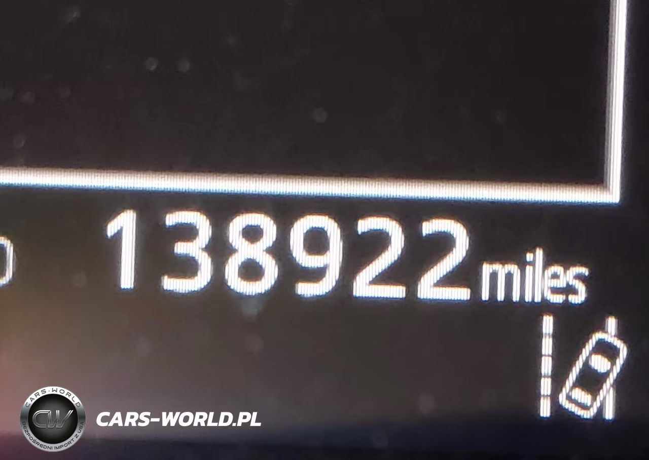 2020 Toyota Camry Se VIN:4T1G11AK7LU373594 - 15