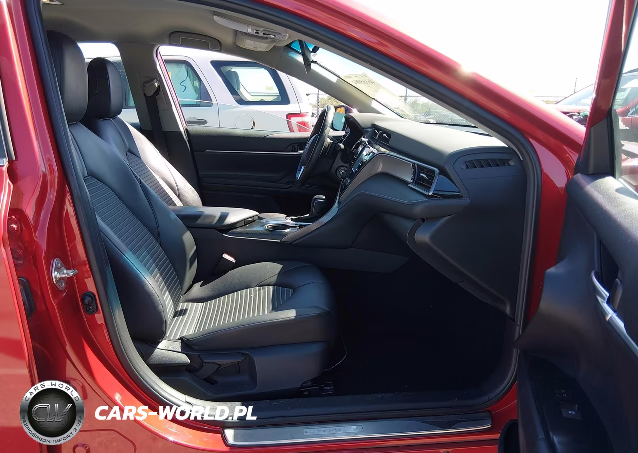 2020 Toyota Camry Se VIN:4T1G11AK7LU373594 - 5