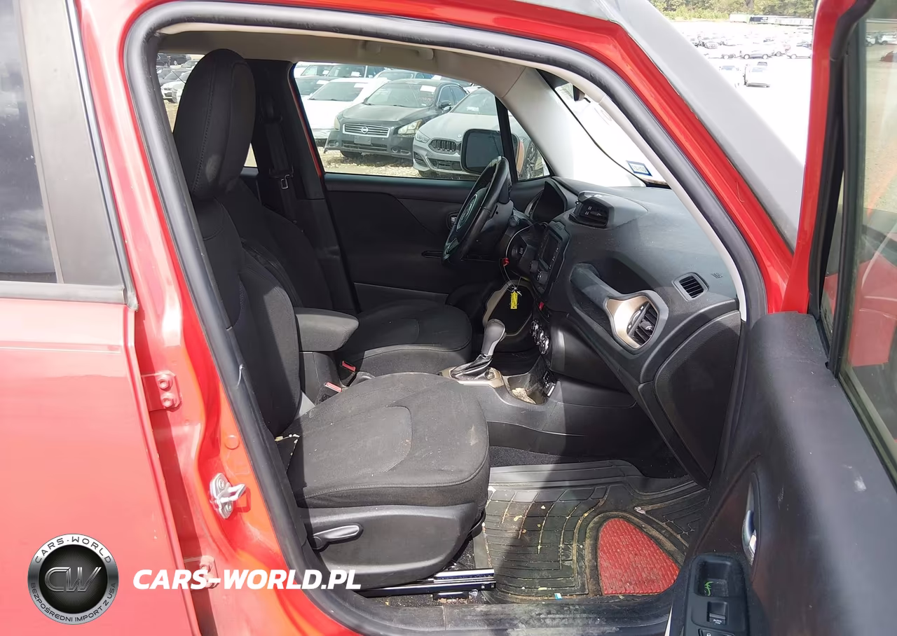 2015 Jeep Renegade Latitude VIN:ZACCJABT0FPB34677 - 5
