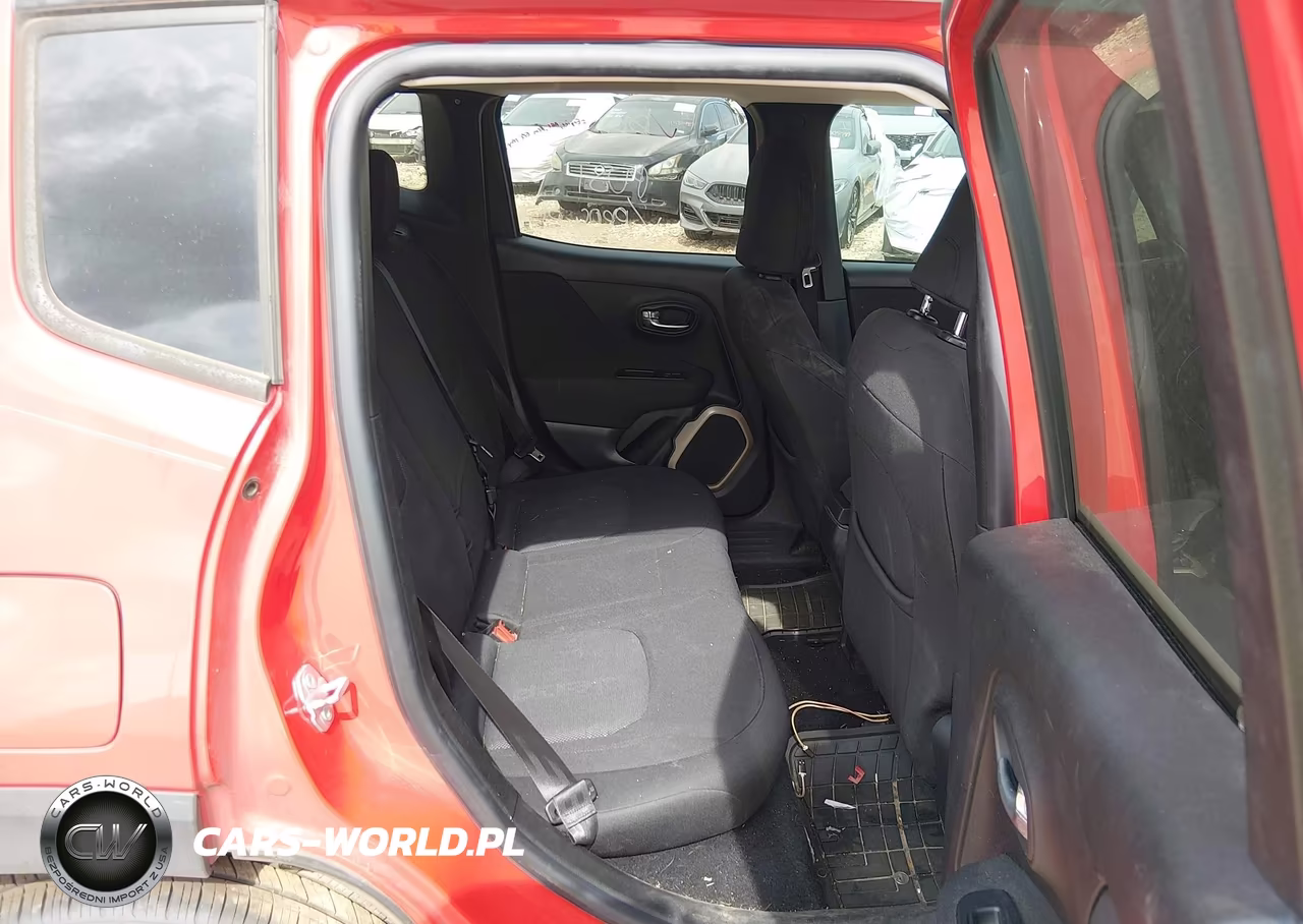 2015 Jeep Renegade Latitude VIN:ZACCJABT0FPB34677 - 8