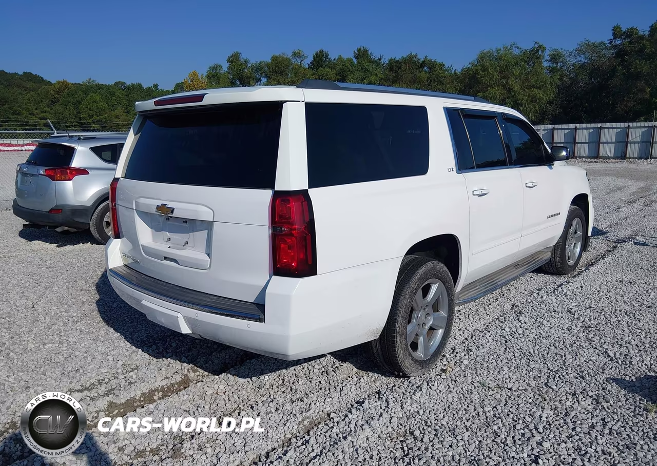 2015 Chevrolet Suburban 1500 Ltz VIN:1GNSCKKC4FR568945 - 4
