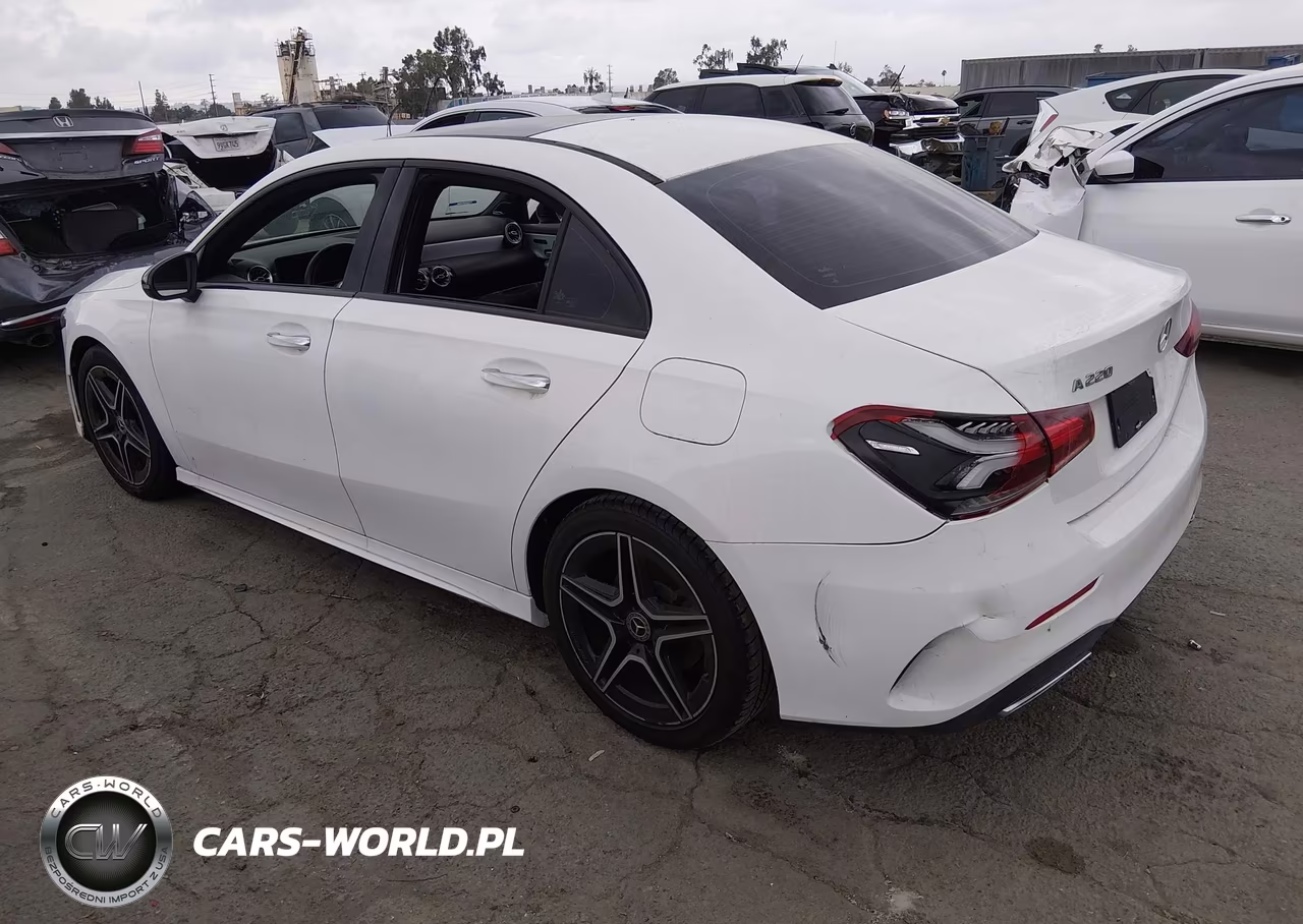 2019 Mercedes-Benz A 220 VIN:WDD3G4EB2KW005166 - 3