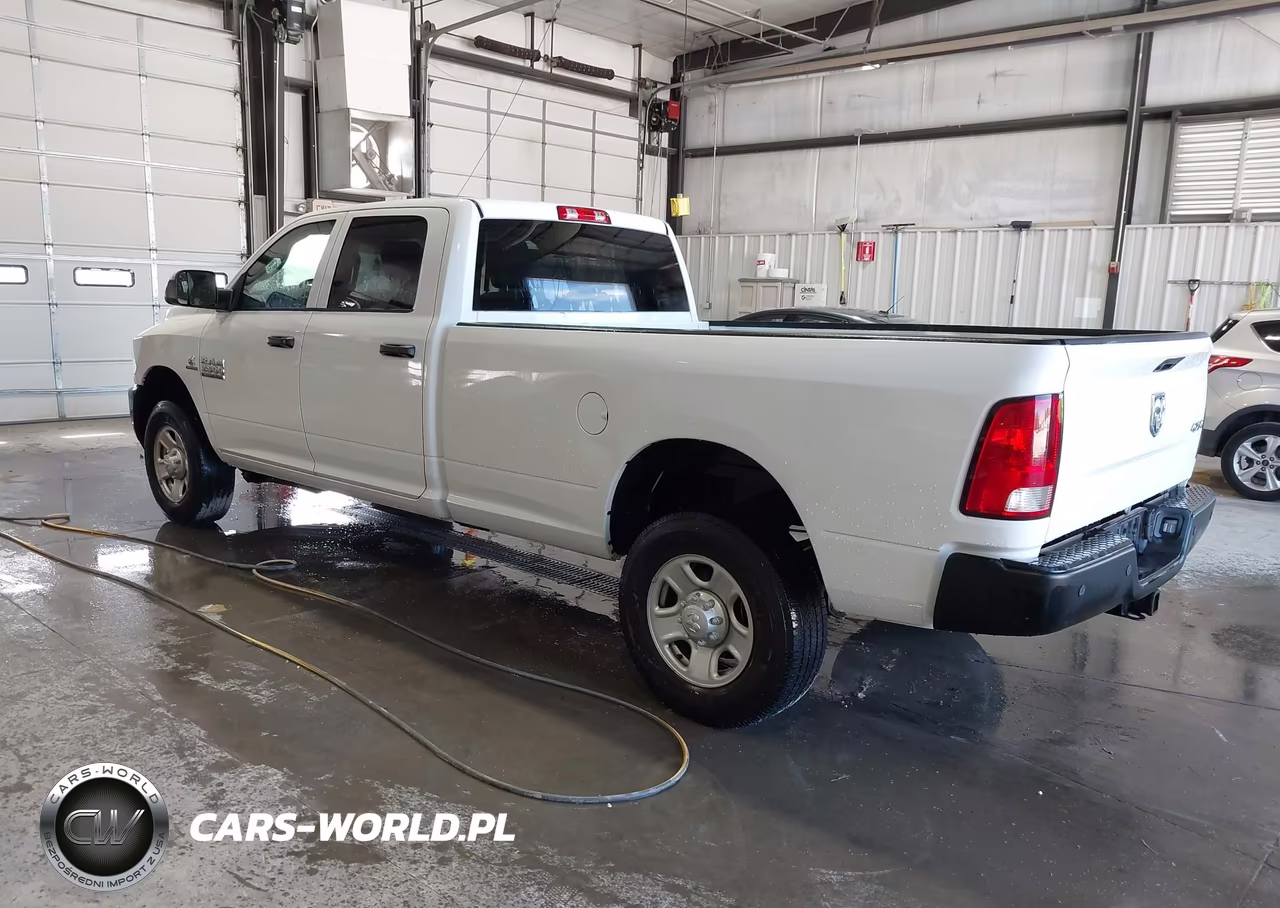 2017 Ram 3500 Tradesman 4X4 8' Box VIN:3C63R3GL3HG710514 - 3