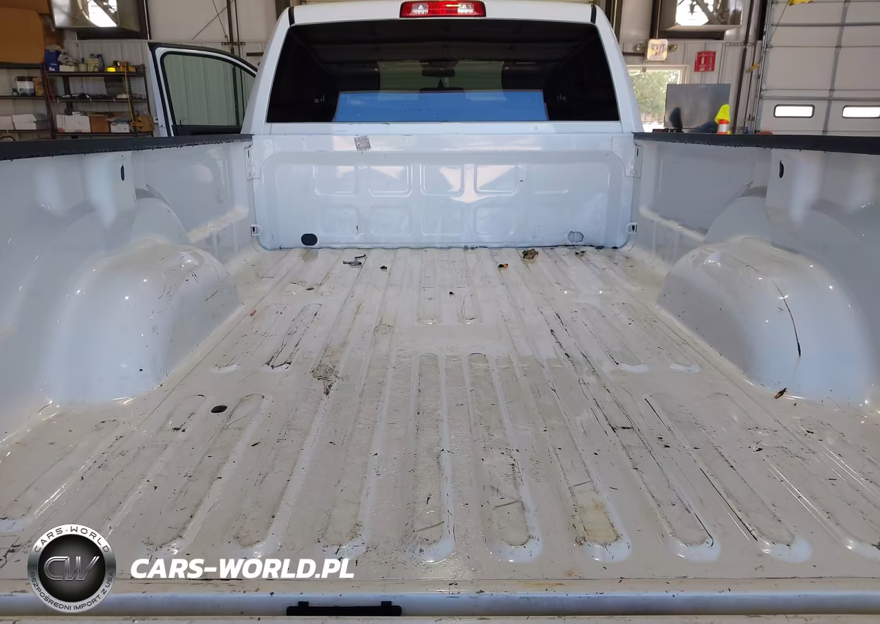 2017 Ram 3500 Tradesman 4X4 8' Box VIN:3C63R3GL3HG710514 - 6