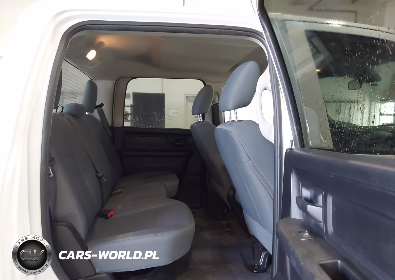 2017 Ram 3500 Tradesman 4X4 8' Box VIN:3C63R3GL3HG710514 - 8