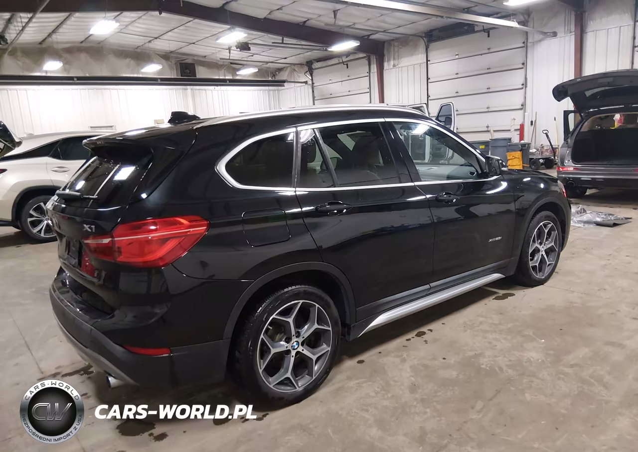 2016 BMW X1 xDrive28I VIN:WBXHT3C3XG5E48640 - 4