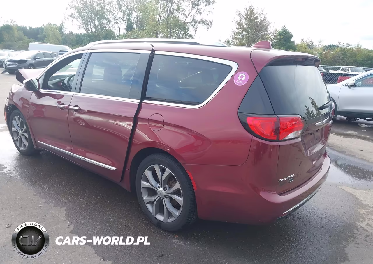 2019 Chrysler Pacifica 35Th Anniversary Limited VIN:2C4RC1GG1KR746442 - 3