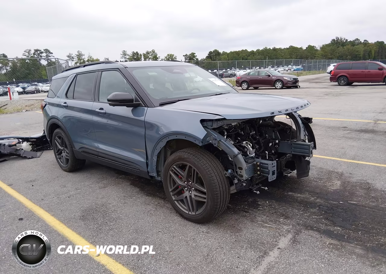 2025 Ford Explorer St