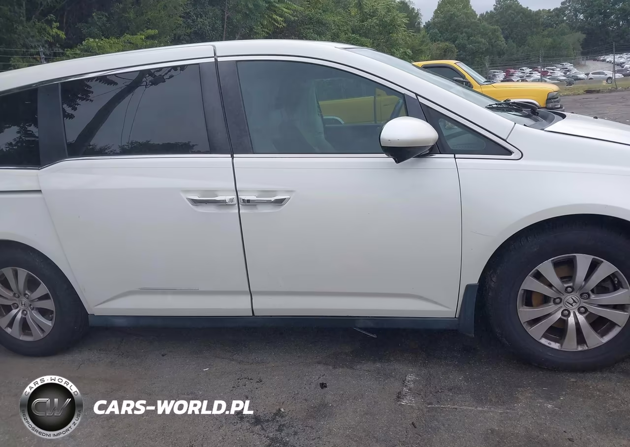 2015 Honda Odyssey Ex-L VIN:5FNRL5H63FB119451 - 13