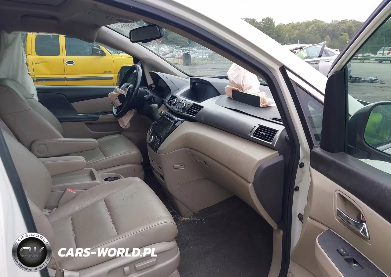 2015 Honda Odyssey Ex-L VIN:5FNRL5H63FB119451 - 5