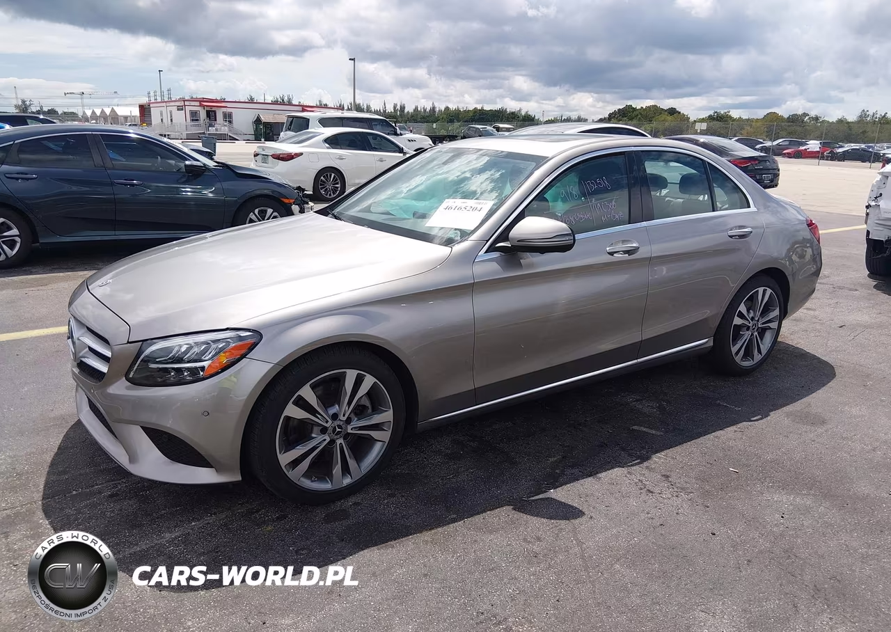 2019 Mercedes-Benz C 300 VIN:55SWF8DB8KU317255 - 2
