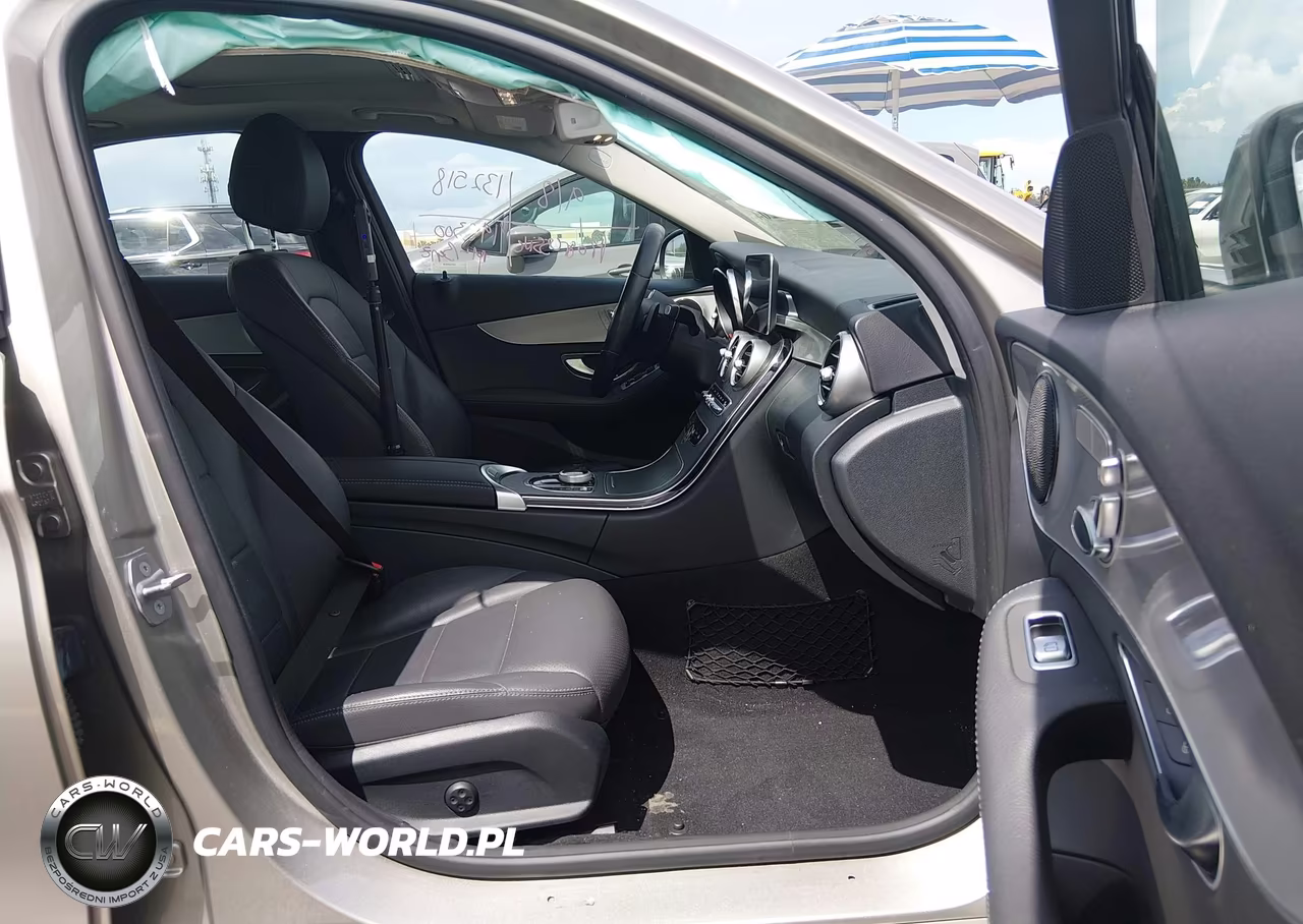 2019 Mercedes-Benz C 300 VIN:55SWF8DB8KU317255 - 5