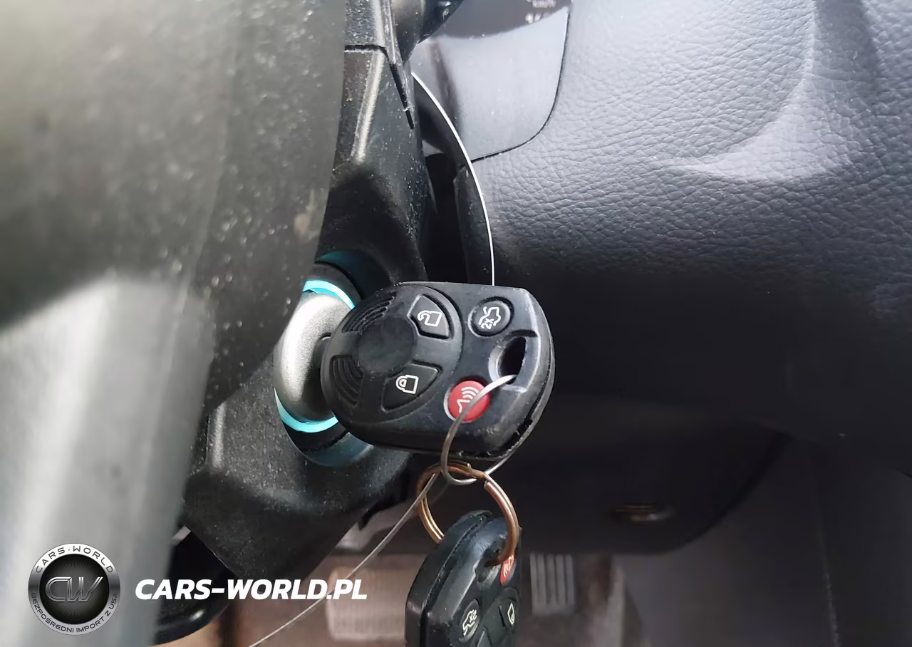 2018 Ford Focus Se VIN:1FADP3F22JL264544 - 11