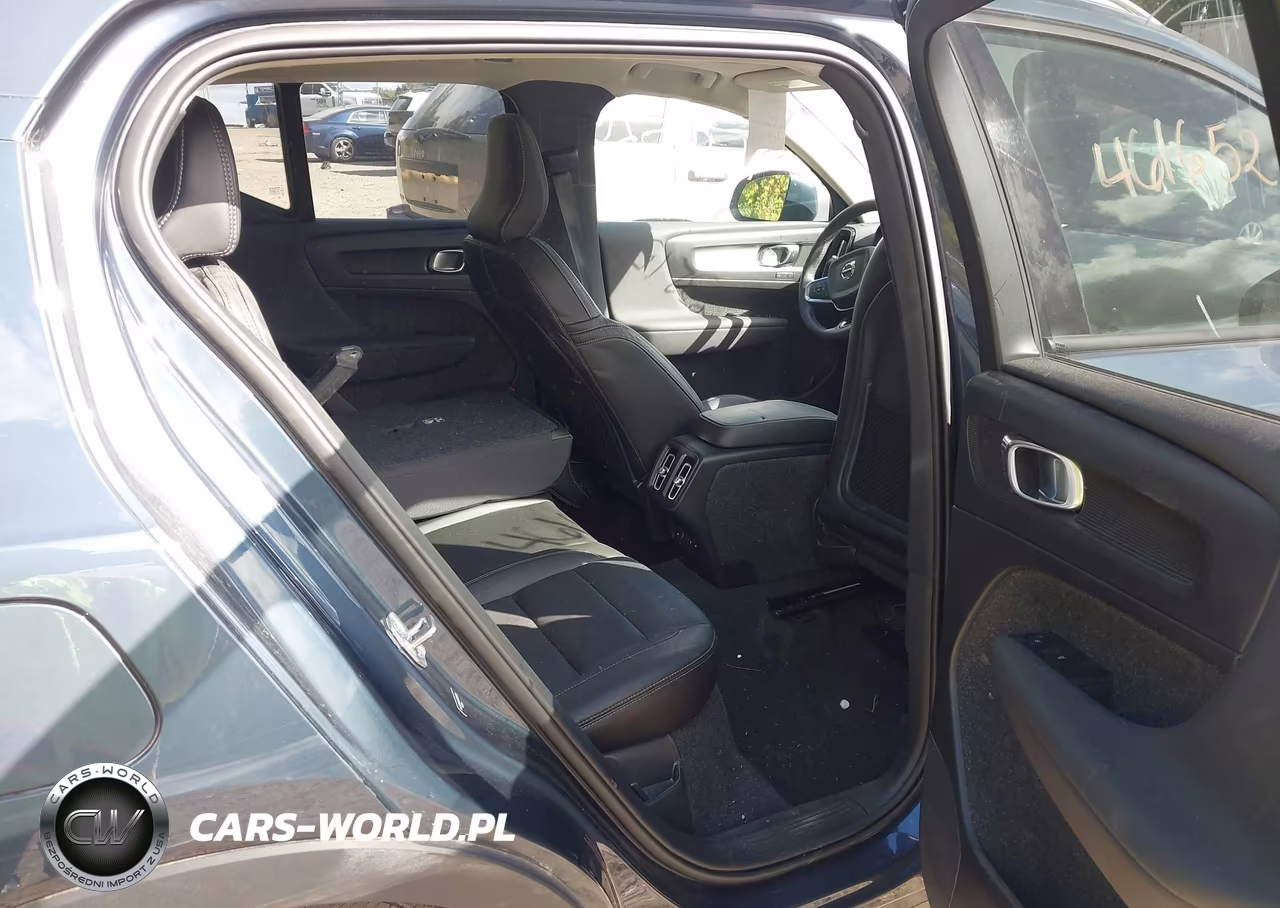 2022 Volvo Xc40 T5 Momentum VIN:YV4162UK4N2666989 - 8