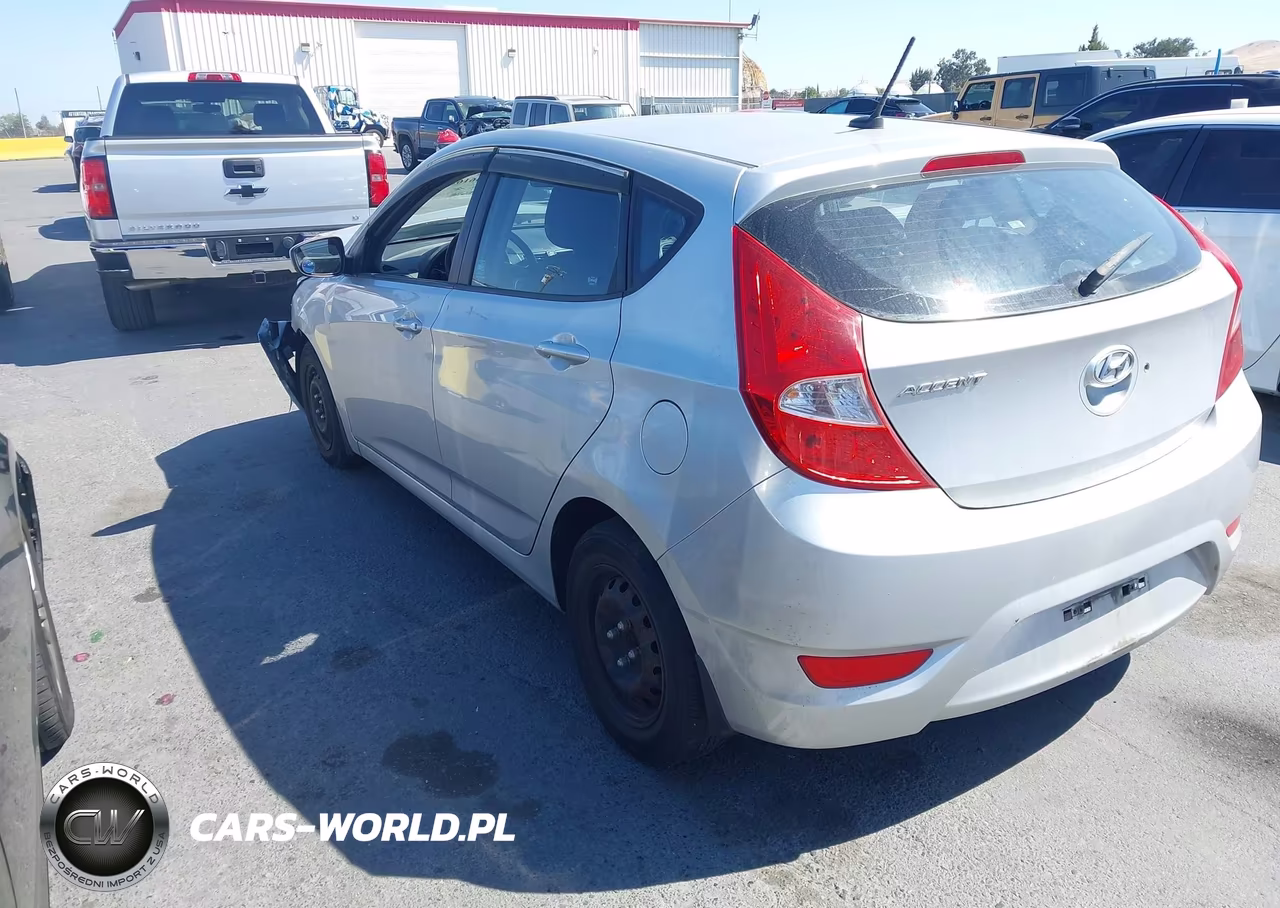2012 Hyundai Accent Gs VIN:KMHCT5AE7CU034019 - 3