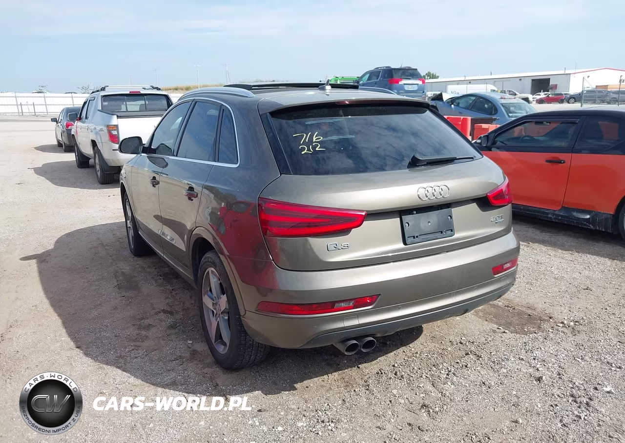2015 Audi Q3 2.0T Premium Plus VIN:WA1GFCFS8FR005789 - 13