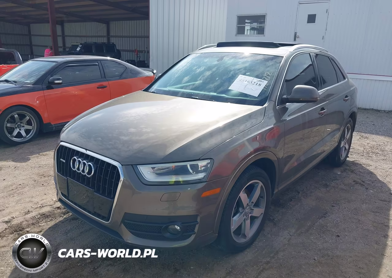 2015 Audi Q3 2.0T Premium Plus VIN:WA1GFCFS8FR005789 - 6