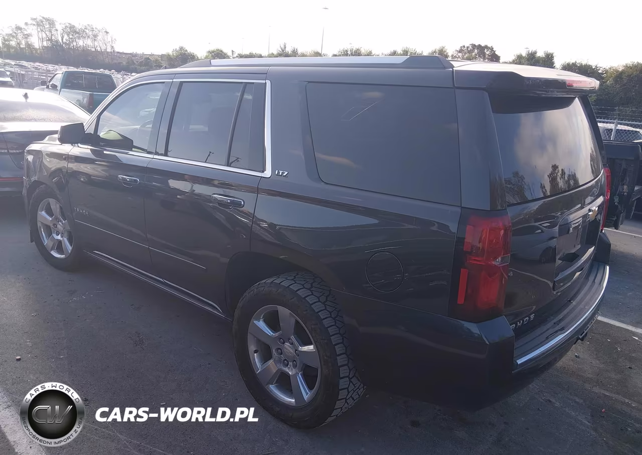 2015 Chevrolet Tahoe Ltz VIN:1GNSKCKC4FR111724 - 3