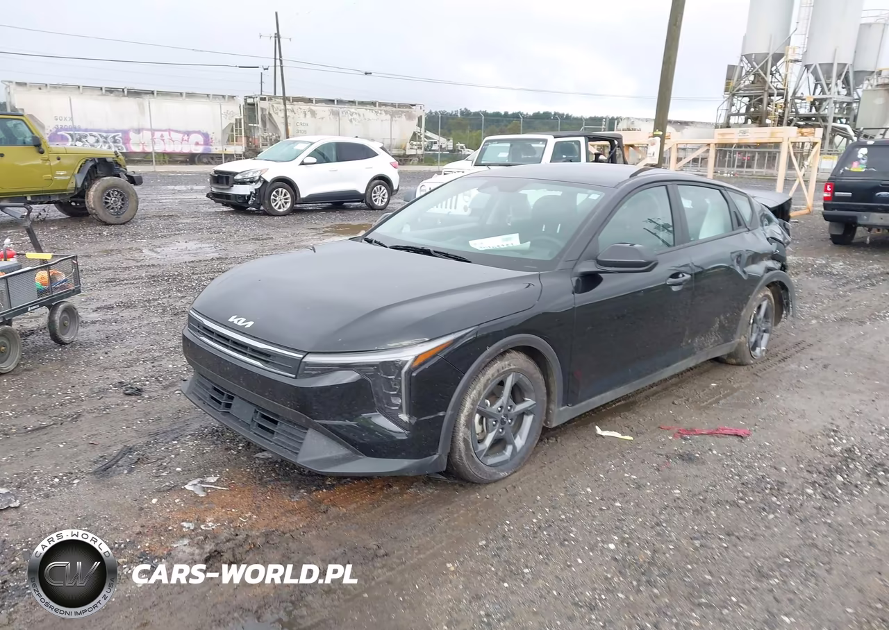 2025 Kia K4 Lxs VIN:3KPFT4DE6SE135380 - 2