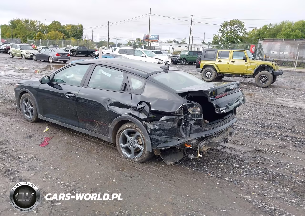 2025 Kia K4 Lxs VIN:3KPFT4DE6SE135380 - 3