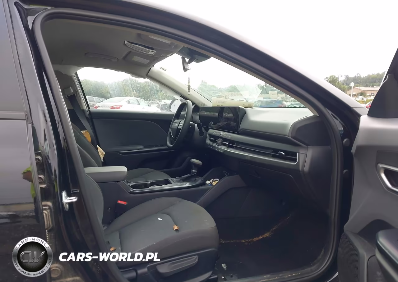 2025 Kia K4 Lxs VIN:3KPFT4DE6SE135380 - 5