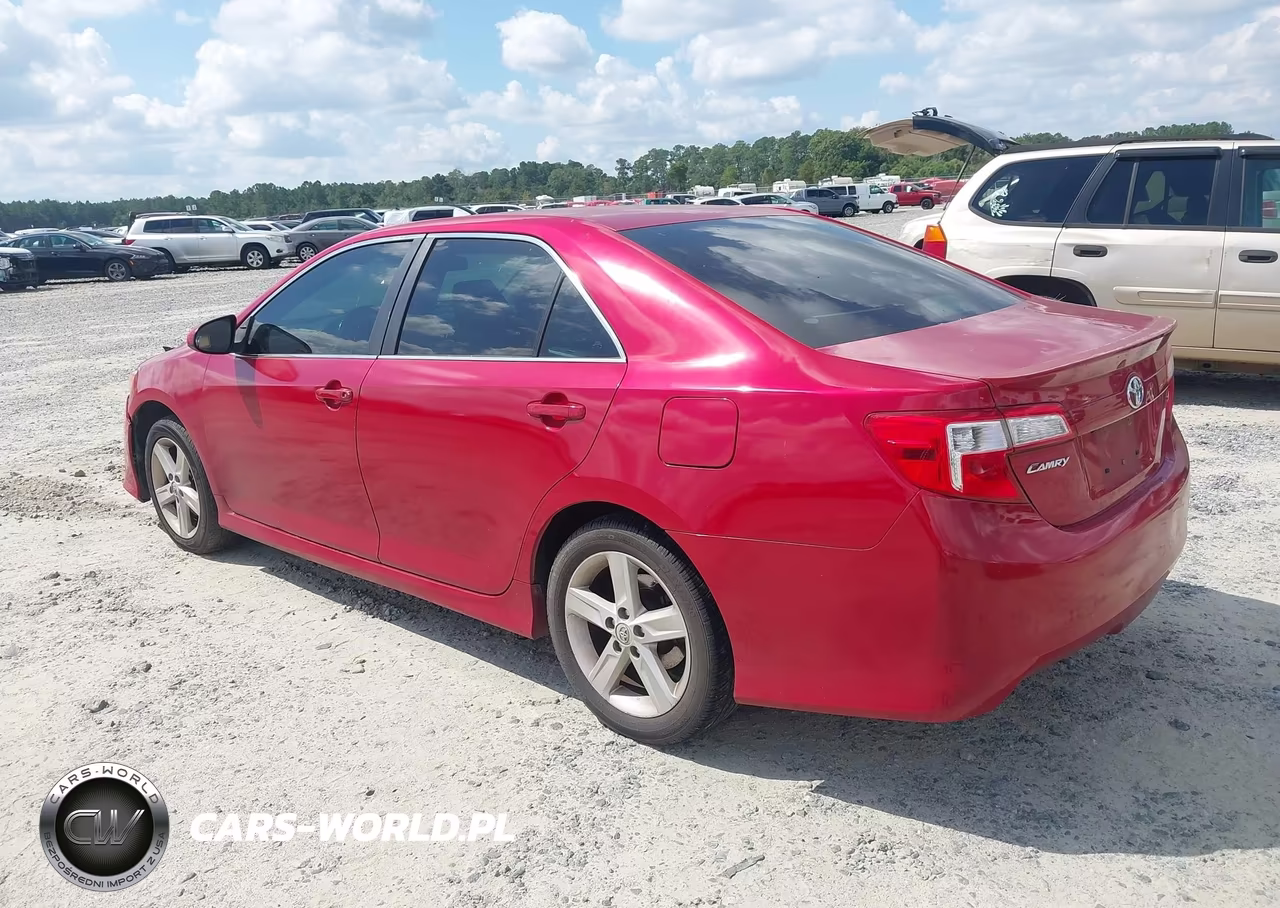 2014 Toyota Camry Se VIN:4T1BF1FK8EU866904 - 3
