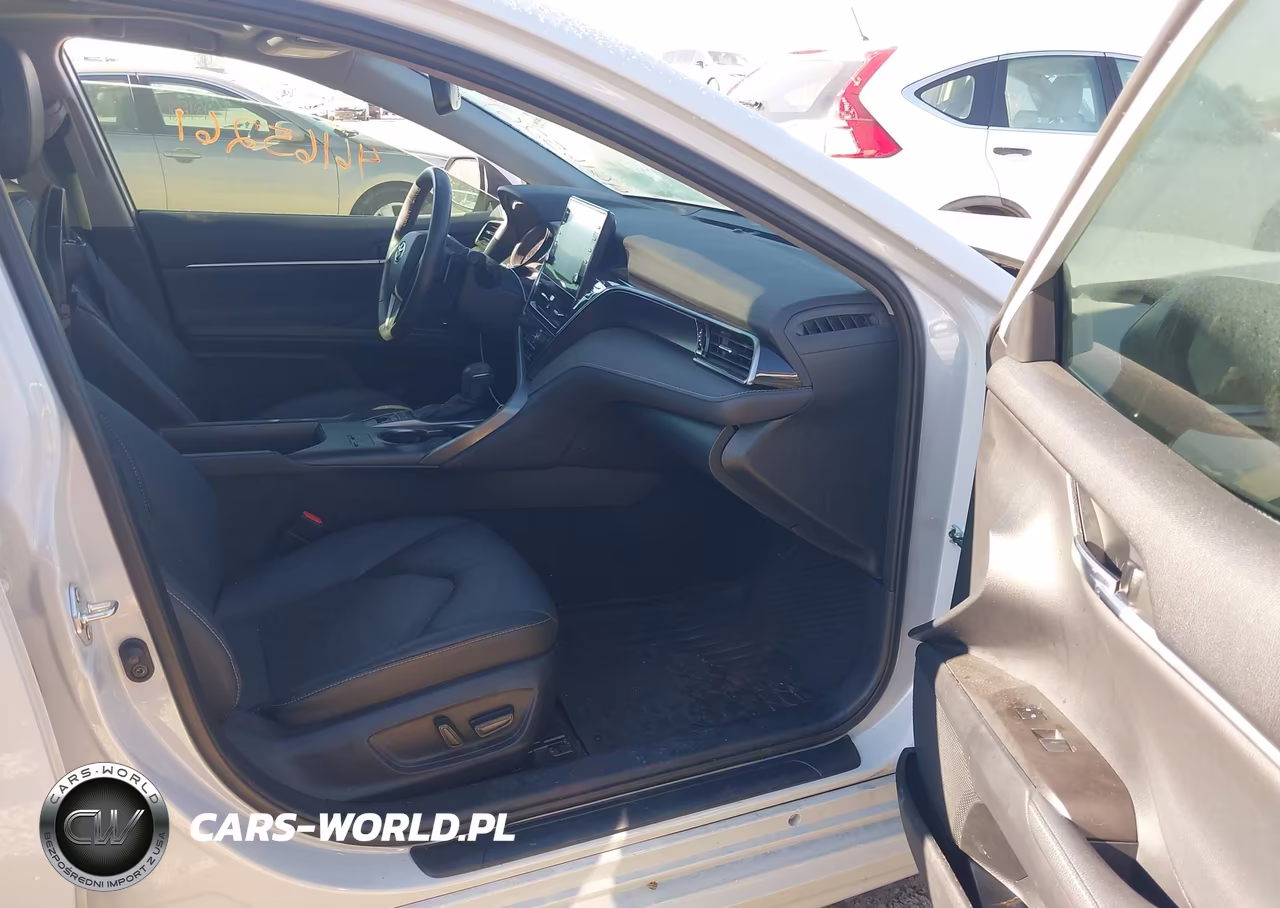 2022 Toyota Camry Xse Hybrid VIN:4T1K31AK4NU043144 - 5
