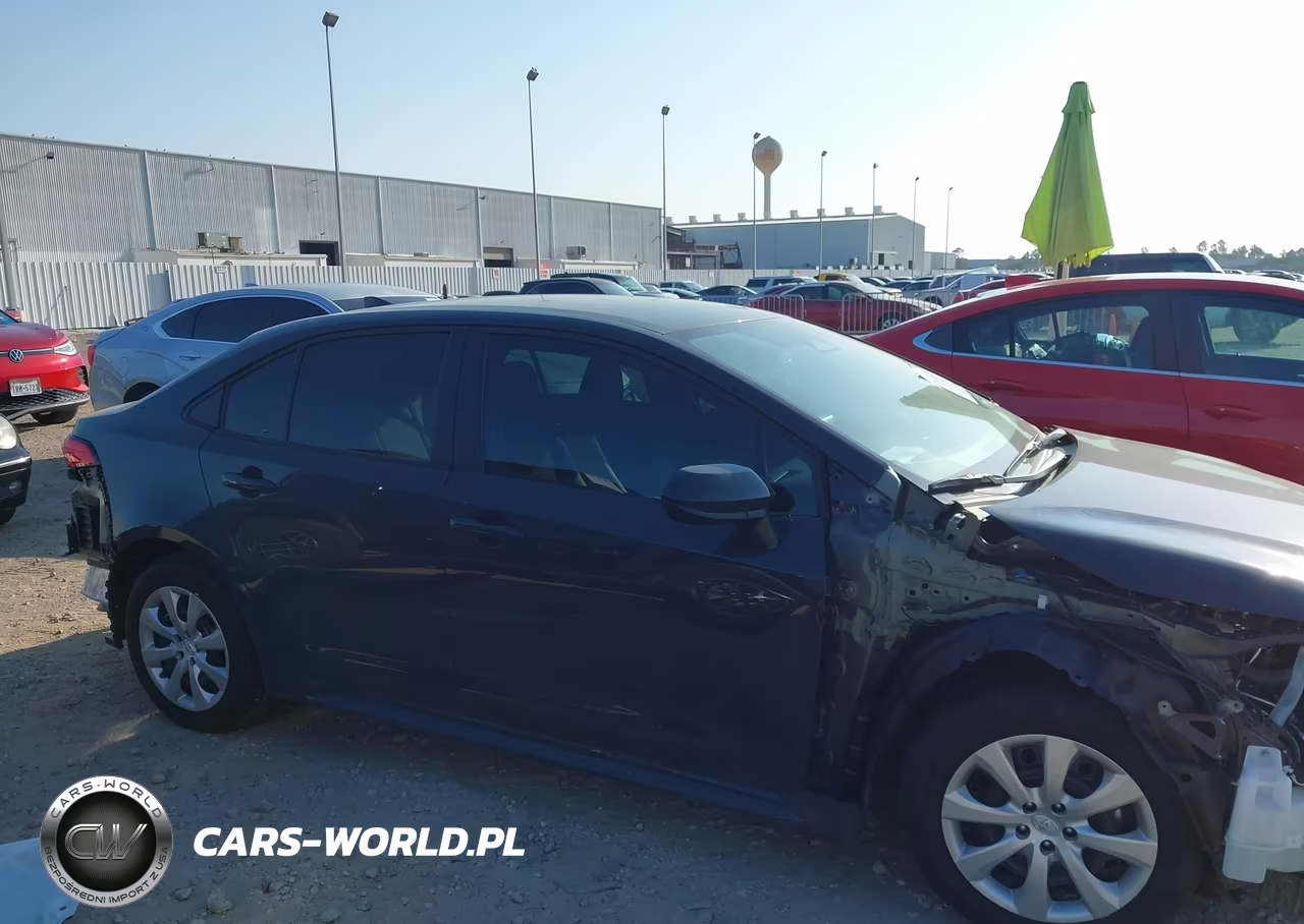 2026 Toyota Corolla Le VIN:5YFB4MDE4TP451212 - 14
