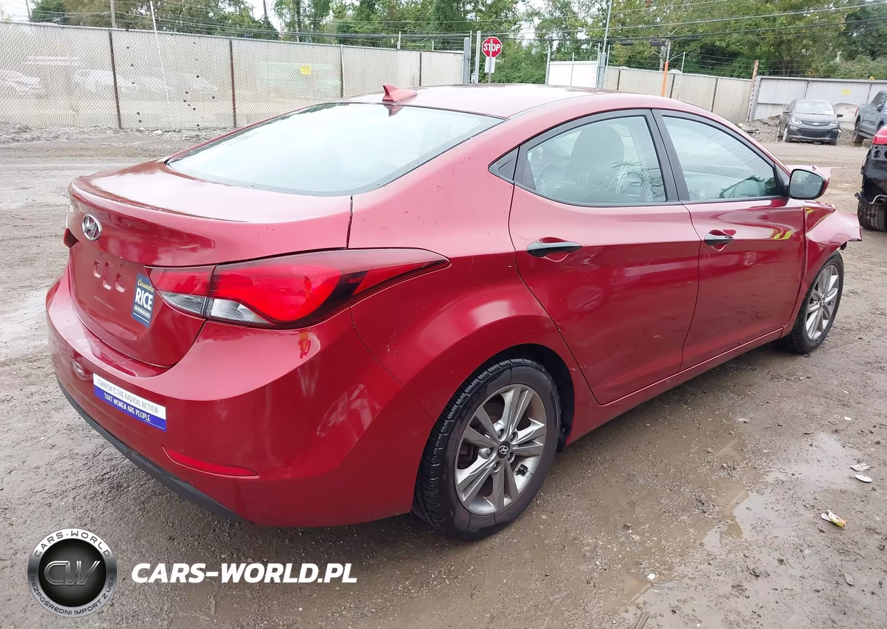 2016 Hyundai Elantra Se VIN:5NPDH4AE2GH754638 - 4
