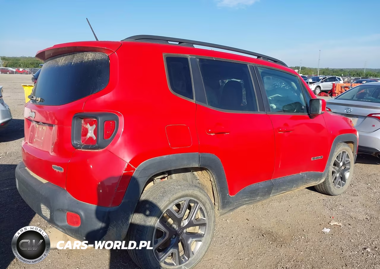 2016 Jeep Renegade Latitude VIN:ZACCJABT0GPD03307 - 4