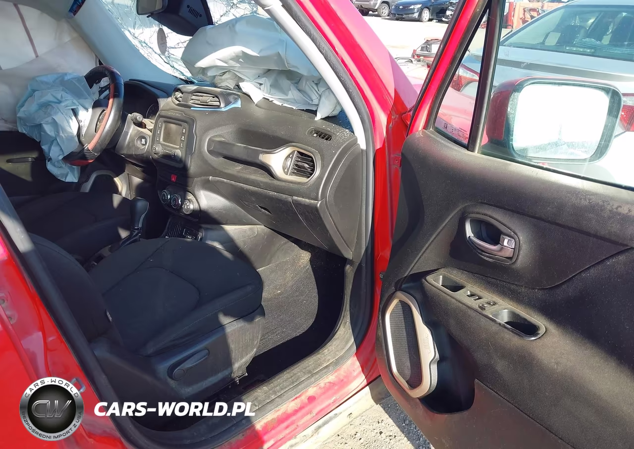 2016 Jeep Renegade Latitude VIN:ZACCJABT0GPD03307 - 5