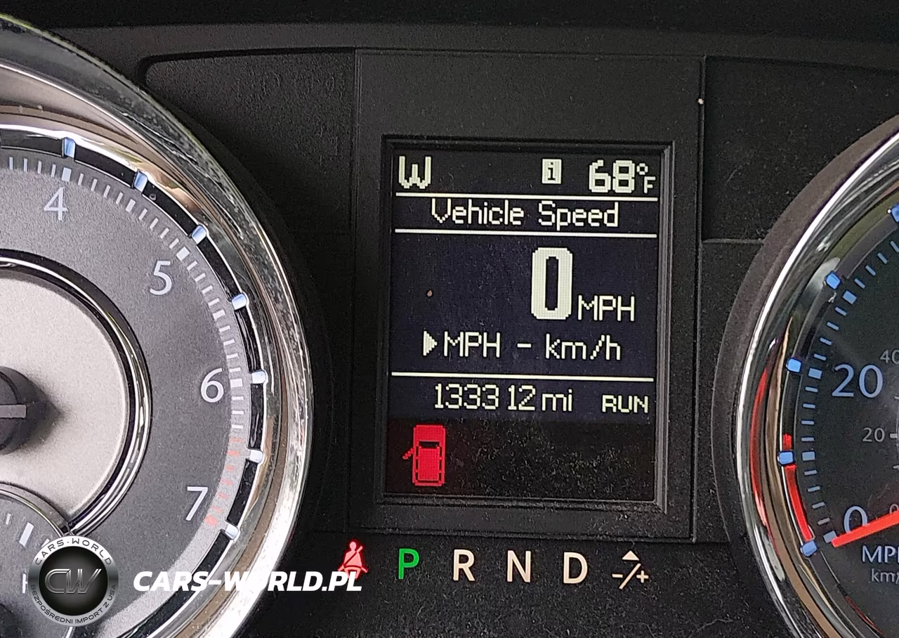2014 Chrysler Town & Country Touring-L VIN:2C4RC1CG6ER284986 - 15
